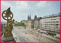 Brno - pohled na Náměstí , pojišťovna