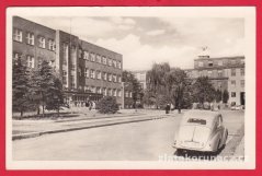 Ostrava - Státní nemocnice a Ústav národního zdraví na Fifejdách (auto)