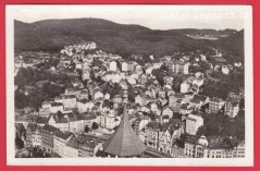Karlovy Vary - celkový pohled na město a okolí