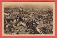 Praha - Celkový pohled, střechy domů