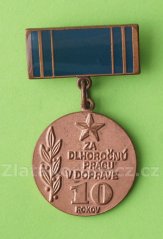 Za dlhoročnú prácu v dopravě 10 rokov