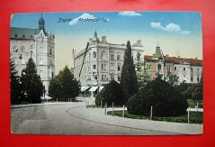 Chorvatsko - Záhřeb - náměstíčko