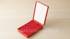 Krabička na vyznamenání - červená