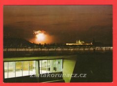 Praha - Praha v noci - ohňostroj