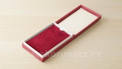 Krabička na vyznamenání - bordó