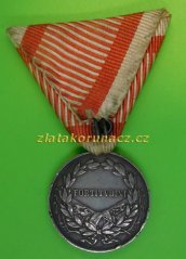 Medaile Za statečnost stříbrná medaile II. třída Karel
