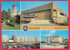 Benešov s modrou oblohou