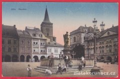 Jičín - náměstí - děti u kašny