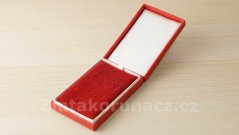 Krabička na vyznamenání - červená