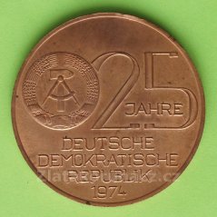 Německo - 25 jahre Deutsche Demokratische Republik 1974
