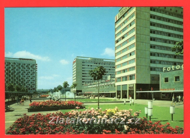 Německo - Dresden - Prager Straße mit den Interhotels