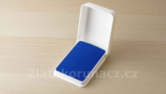 Krabička na vyznamenání - bílá