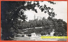 Hluboká nad Vltavou - Zámek, domy