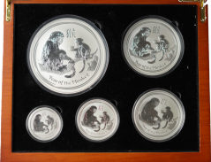 Sada stříbrných mincí "Rok opice" 0,5 Oz- 10 Oz