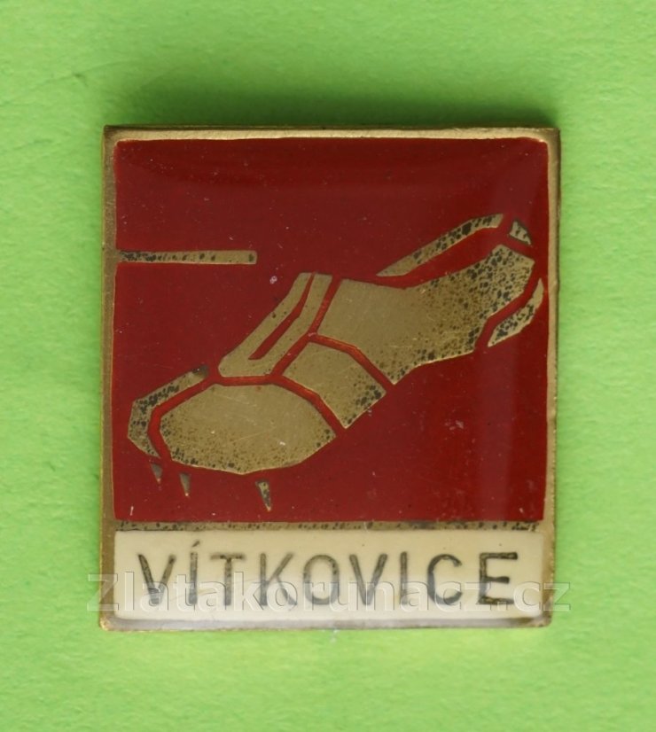 Vítkovice kopaná - vínový