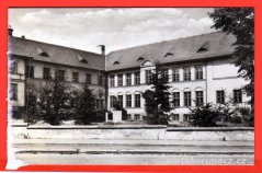 Karviná II - škola
