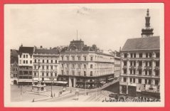 Brno - Náměstí Svobody,domy,kašna