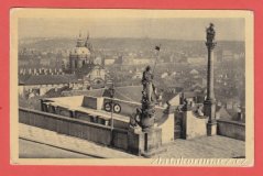 Praha - Celkový pohled,domy,sochy