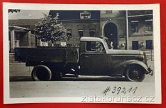 Nákladní auto